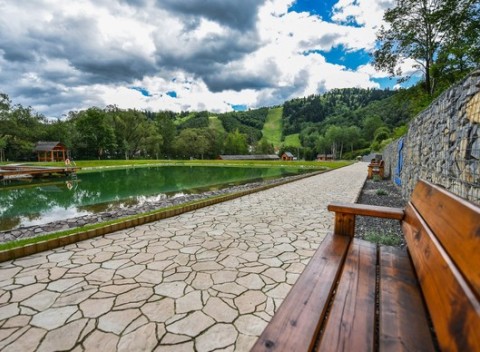 Leto v nádhernej Levočskej Doline pri biokúpalisku s polpenziou a vstupom do wellness.