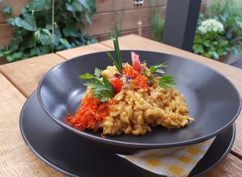 Zľavová karta na 15 ďalších skvelých jedál len za 1 € v reštaurácii Barbakan.