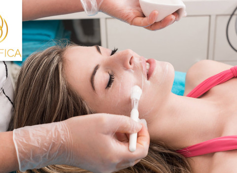 Chemický peeling Neostrata na klinike estetickej chirurgie Magnifica.