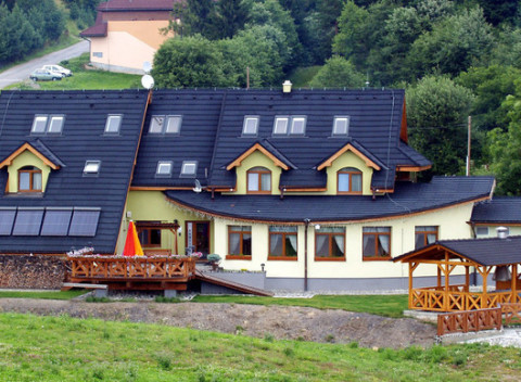 Bohatý pobytový balíček s kúpaním, procedúrami a polpenziou vo Vyšných Ružbachoch.