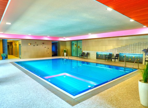 Moravskosliezsko v 3* Hoteli Belaria Resort s polpenziou, wellness a zľavou na masáž + gurmánske mäsové fondue.