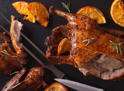 Chutné hody z poctivej kačaciny z maďarského chovu pre štyri osoby v  REPLAY PUB.