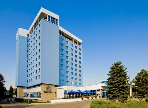 Olomouc v Hoteli Flora *** s wellness, kúpeľnými procedúrami a polpenziou.