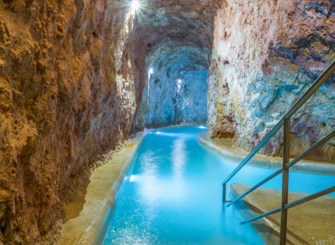 Miskolc Tapolca v Hoteli Fortuna *** + neobmedzené wellness, polpenzia a zľavy.