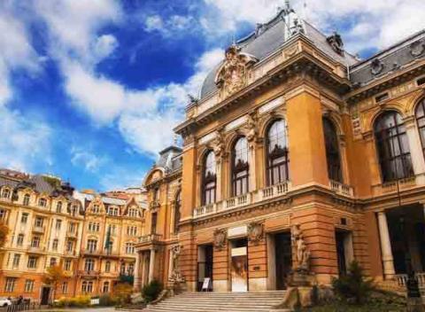 Karlove Vary pre dvoch  Tenisové kurty, lesy, parky a golfové ihriská v okolí