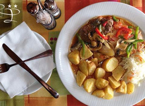 Misa plná skvelého mäska Pochutnajte si na skvelej dobrote