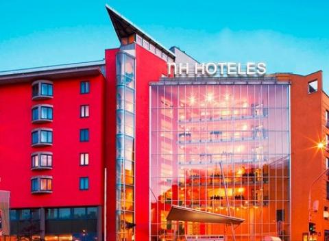 Užite si super Luxusný pobyt V hoteli NH Prague**** v centre Prahy