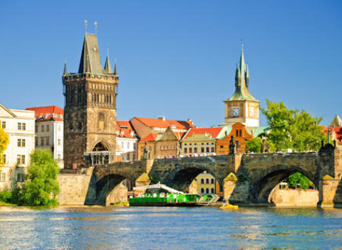 Skvelé atrakcie v zimnej Prahe si vychutnáte pri pobyte v centre v 4* hoteli Seifert.