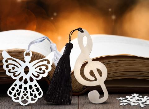 Štýlové záložky do knihy  Motívy: snehová vločka, anjel alebo husľový kľúč