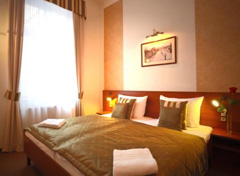 Ubytovanie v centre Prahy pre dvoch s raňajkami.Doprajte si nezabudnuteľné zážitky a chvíle romantiky s partnerom.