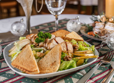 Lahodné adventné menu v 4-hviezdičkovom hoteli Barónka**** v Bratislave.