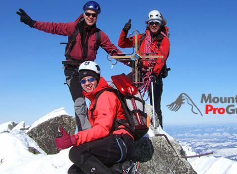 Adrenalínový výstup na Lomnický alebo Gerlachovský štít s ubytovaním, výcvikom a zapožičaním výstroja - zážitok, ktorý stojí za to spoznať