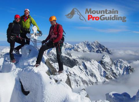 Adrenalínový výstup na najvyššie tatranské štíty vrátane ubytovania, výcviku a zapožičaním výstroja! Vaša súkromná expedícia v Tatrách.