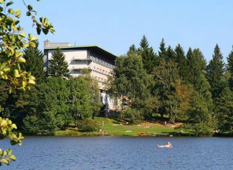 Vyrazte si odpočinúť do hotela Medlov*** vo Vysočine aj s partnerom a užívajte si prekrásnu prírodu a zaujímavé pamiatky.