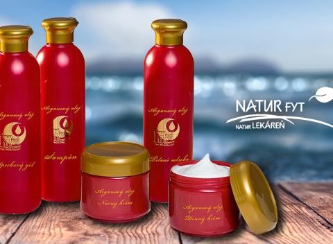 Tekuté zlato - aj takto sa nazýva vzácny argánový olej. Luxusná sada - pleťový denný a nočný krém, telové mlieko, sprchový gél a šampón.