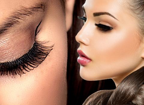 Získajte zvodný pohľad vďaka profesionálnej aplikácii 3D, 4D mihalníc alebo trsov mihalníc v bratislavskom Lovely Salóne.