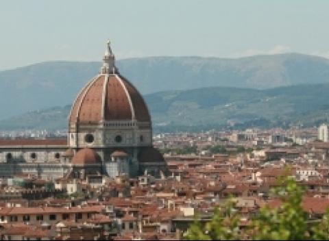 Nechajte sa očariť renesančnou Florenciou a jej pamiatkami. Užite si skvelú dovolenku v Relais Stibbert - Charming B & B s raňajkami. 