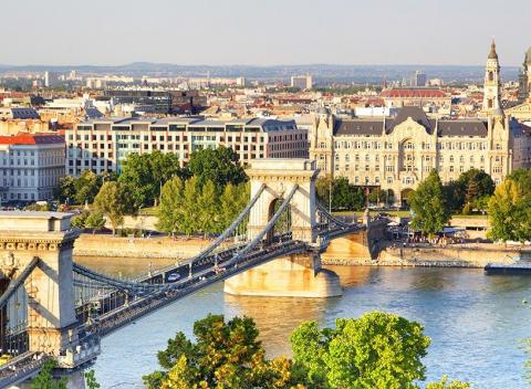 Spestrite si prvú februárovú sobotu v historickej Budapešti s návštevou jedinečného kulinárskeho festivalu mangalice.