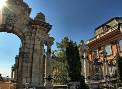 Skvelá dovolenka v štýlovom luxusnom Mirage Fashion Hotel 4****+Superior v Budapešti pre 2 osoby na 2, 3 alebo 4 noci s bohatými raňajkami. 