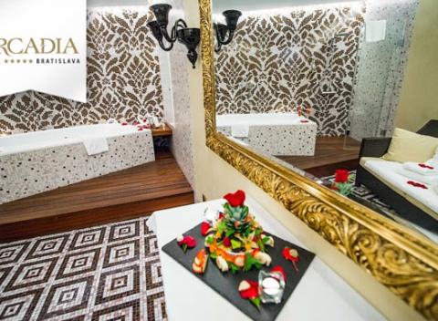 Zažite romantického Valentína a spríjemnite si večer parádnym oddychom. Privátna Jacuzzi deluxe so šampanským pre 2 v Arcadia Hotel *****.