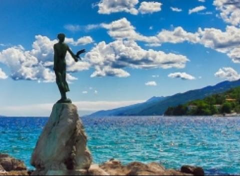 Neváhajte, leto sa blíži! Luxusná dovolenka pre dvoch v hoteli Astoria Designhotel Opatija**** v najobľúbenejšej destinácii v Chorvátsku. 