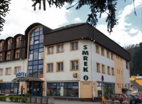 Dovolenka v Hoteli Smrek v krásnom mestečku Liptovský Hrádok. Užite si romantický relax, krásnu prírodu či skvelú lyžovačku.  