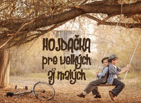 Hojdačka z masívu, ktorá rastie s vašimi deťmi. Vytvorte pre vaše ratolesti svet fantázie, v ktorom môžu do sýtosti snívať o čomkoľvek.  