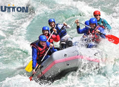 Nezabudnuteľný splav rieky Belá s HD videom z raftu. Spoznajte krásu rieky a pokorte jej dravosť na splave plnom adrenalínových zážitkov. 