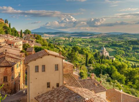 Nádherné Toskánsko na vlastnej koži s ubytovaním na statku Agriturismo Il Sapito s degustáciou vína s večerou a vstupom do bazénu.