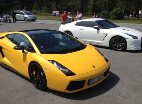 Zážitková jazda športovým Ferrari F430, Lamborghini Gallardo Spyder, Nissan GT-R + palivo v cene. Dobrodružstvo na ktoré nikdy nezabudnete. 