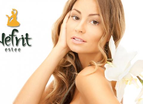 Hĺbkové čistenie pleti ultrazvukom, ozónom a led terapiou. Moderný spôsob jednoduchého ošetrenia s okamžite viditeľnými výsledkami.