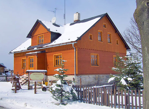 Jeseníky: Rejvíz v penzióne s ubytovaním v plne vybavenom apartmáne + varianty pre 4 osoby.