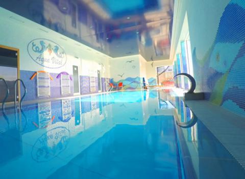 Užite si dokonalý relax v Relax centre Aqua Vital v Opatovciach nad Nitrou. Pobyt pre dvoch s neobmedzeným vstupom do wellness a raňajkami.