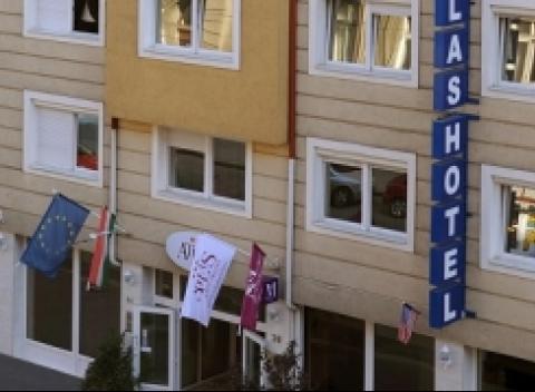 Nezabudnuteľná dovolenka v metropole Maďarska. Pobyt v Hoteli Atlas City 3*** na 3 až 6 dní pre 2 osoby s raňajkami v centre Budapešti.