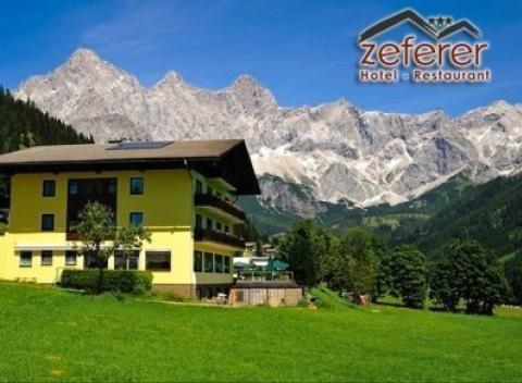 Prežite krásny pobyt s výhľadom na Rakúske Alpy v českom hoteli s raňajkami a zľavovou kartou. Nekonečné možnosti na cyklistiku i turistiku.