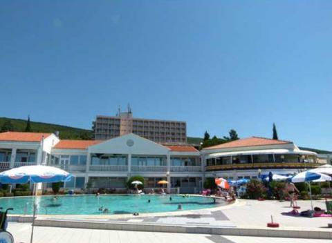 Užite si fantastickú dovolenku na slnečných plážach Chorvátska. Pobyt pre dvoch na 5 alebo 8 dní s polpenziou v hoteli Varaždin 2*. 