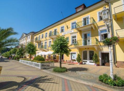 Zabudnite na stres a užívajte si rozmaznávanie vo Františkových Lázních spolu s partnerom. Čaká na vás relaxačný balík a vstup do Aquafora.