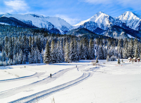 Celodenný alebo 4-hodinový skipas pre deti i dospelých do strediska Ski Monkova dolina.