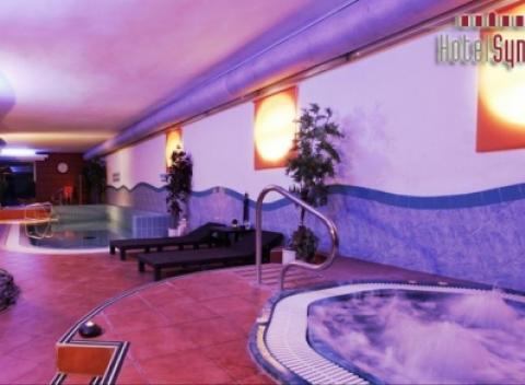 Prežite skvelý víkend v Slovácku. Pobyt v hoteli Synot v Starom Meste s polpenziou a neobmedzeným vstupom do aquacentra a saunového sveta.