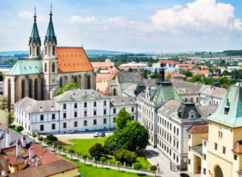 Leto v srdci malebného Slovácka s bohatou históriou a ubytovaním v štýlovom 4* hoteli U hajtmana Šarovce s polpenziou a wellness.  