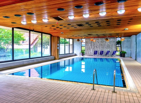 Györ v Hoteli Konferencia *** s wellness, polpenziou a vstupenkou do kúpeľov.