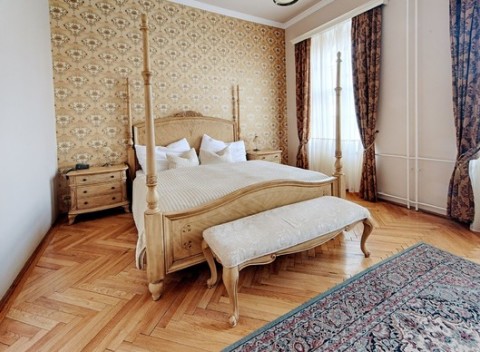 Romantika s privátnym wellness a polpenziou v Chateau Földváry**** v Maďarsku.