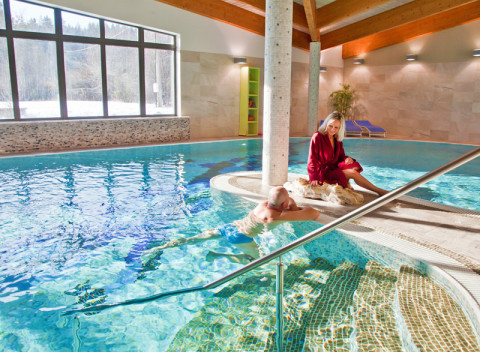 Beskydy v 4* hoteli neďaleko Rožnova pod Radhoštěm s wellness, polpenziou a ďalšími bonusmi.