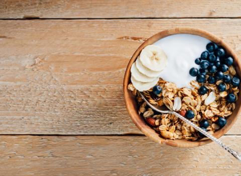 Balíčky zdravých dobrôt Ježkův statek. Bio, eco, bez konzervantov, pridaného cukru alebo s agávovým sirupom a zapečené do chrumkava. 