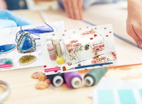 Skvelé kreatívne kurzy v Šperkove. Naučte sa vyrábať handmade veci s dušou, s kúskom vášho srdca. Bude to zábava! 