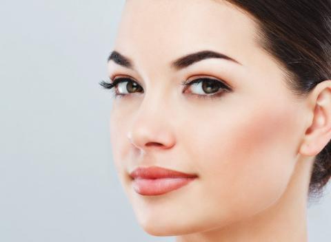 Čepielková 3D metóda tetovania obočia. Absolútna novinka v permanentnom make up-e, vďaka ktorej dosiahnete veľmi prirodzený vzhľad obočia.