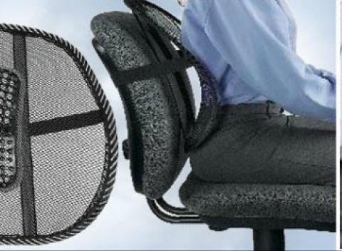 Sedavé zamestnanie poriadne potrápi vašu chrbticu. Myslite na svoje zdravie a zadovážte si masážnu opierku chrbta.