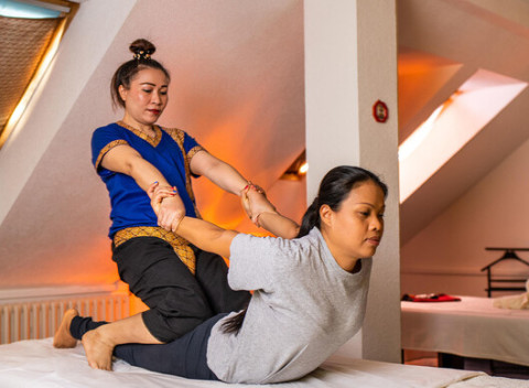 Oslavujte lásku s ChangDee - aróma thajská masáž pre páry: 90 minút za cenu 60 minút.