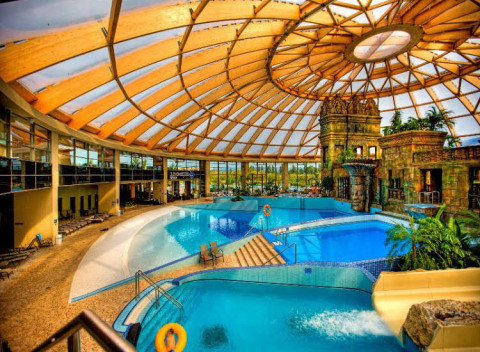 Romantický Valentín v 4* Aquaworld Resorte s polpenziou v Budapešti.