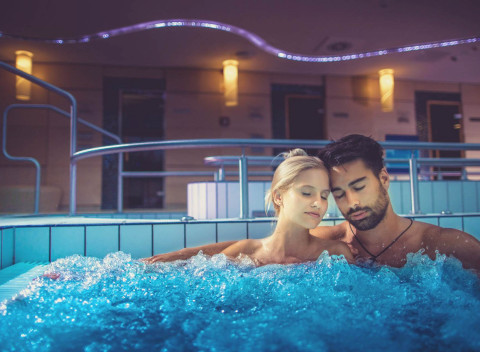 Maďarsko blízko termálov v Büku: Penzión Margaréta Csárda s bazénom, zapožičaním bicyklov, raňajkami.